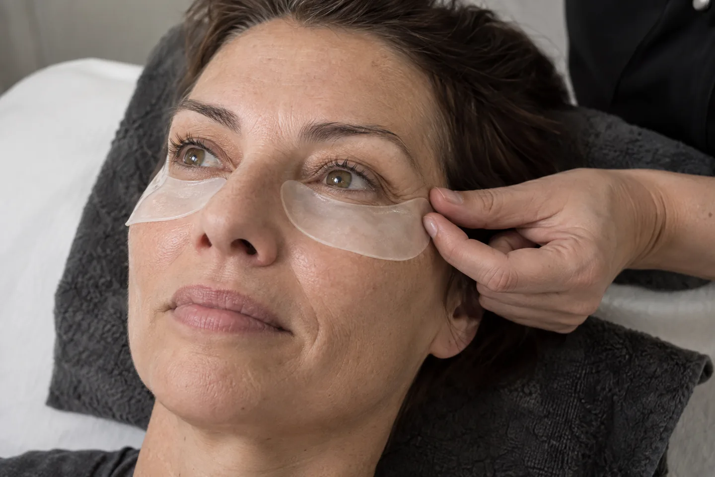Patch cosmetici nella zona del contorno occhi